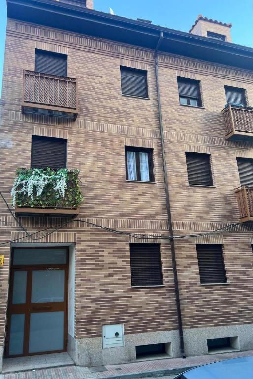 Noria 2B Apartment Alcala de Henares Bagian luar foto